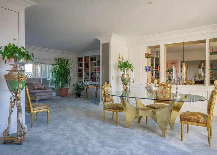 Grand Luxe *